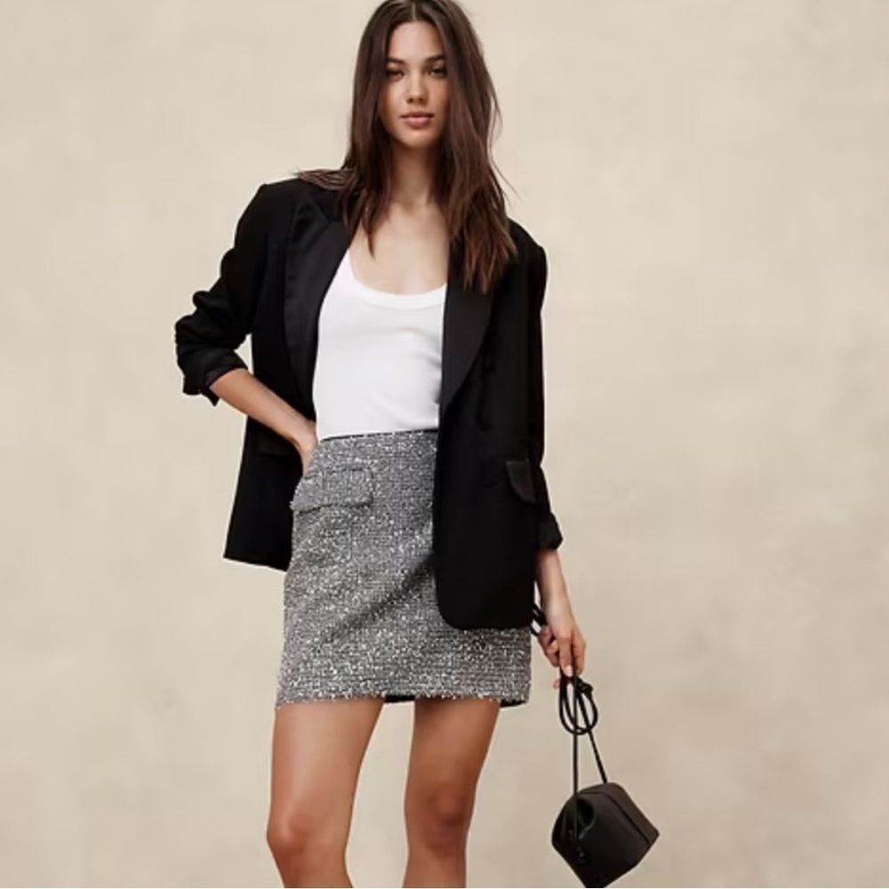 Banana Republic Gray Silver Metallic Boucle Tweed Mini Skirt High Rise Lined